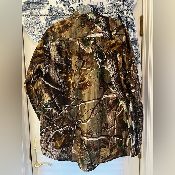 CLEARANCE NWT Men’s M Russell Outdoors Dri-Power Lightweight Button Down Shirt - Picture 2 of 13